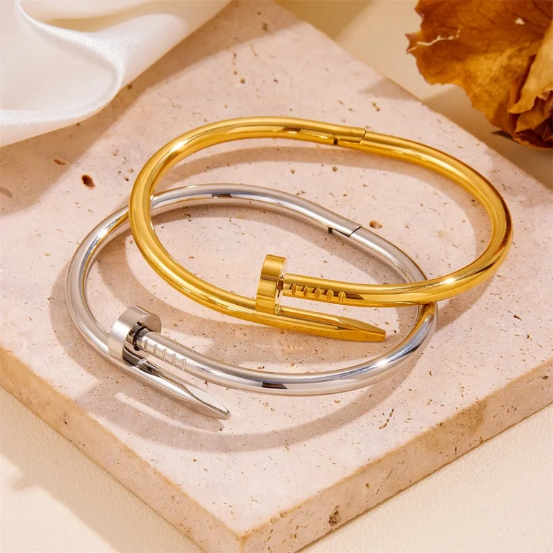 Product image KAHASIL Gelang Titanium Anti Karat dan Luntur Fashion Pria Wanita Casual KH003 all variant BLACK